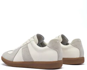 Men's And Women's Fashionable Lace Up Casual Sports Shoes Comfortable And Breathable Skateboarding Shoes Wear-Resistant And Anti Slip Travel Shoes Lightweight And Practical Tennis Sports Shoes