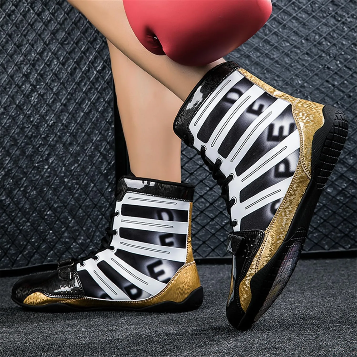 Men's Boxing Shoes Comfortable Breathable Unisex Kickboxing Trainers Mesh Lightweight Casual Wrestling Sports Shoes
