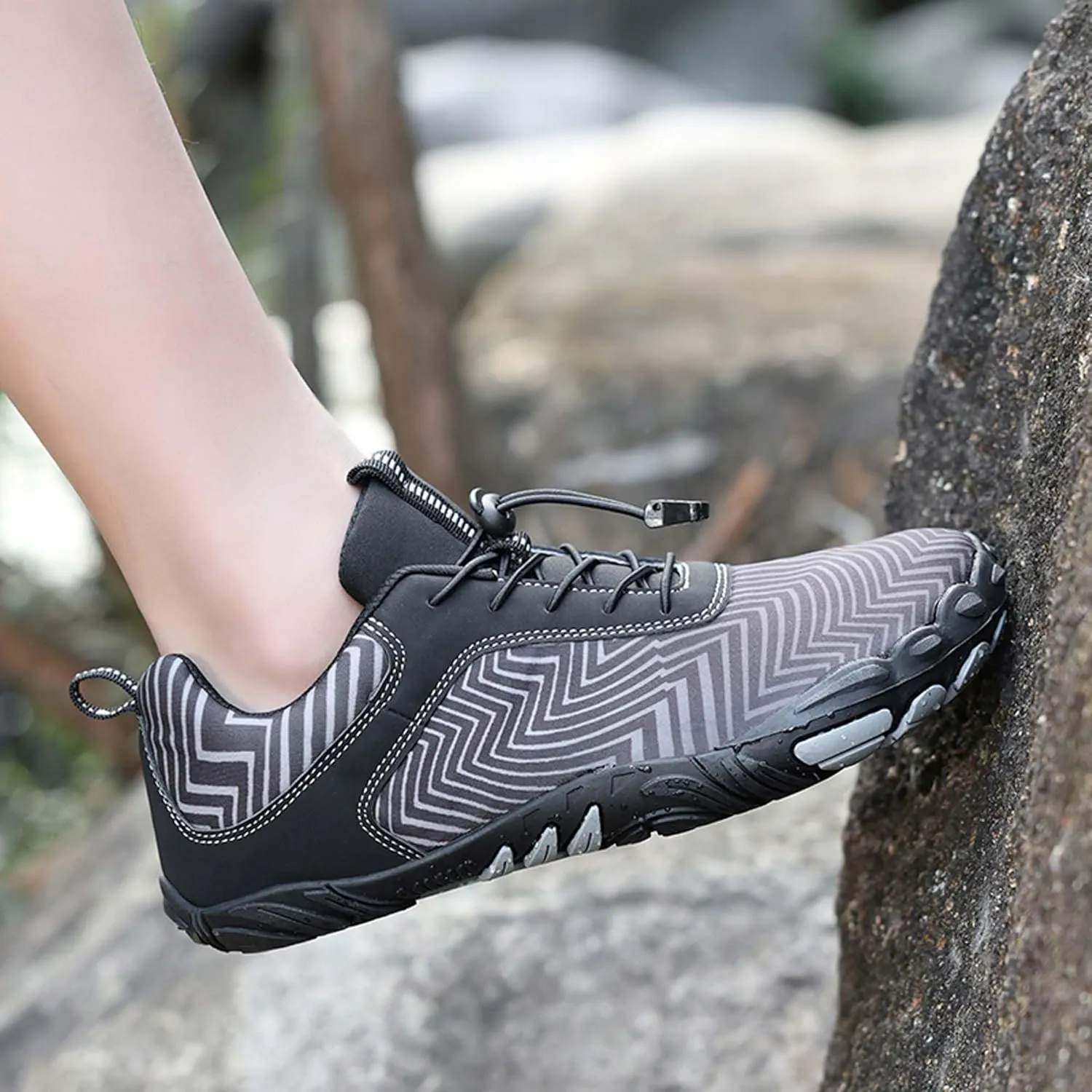 Men's Women's Outdoor Water Sports Shoes Men's Quick Dry Beach Shoes Walking, Fishing, Climbing, Sailing, Hiking, Functional Training Shoes Breathable, Amphibious Sports Shoes