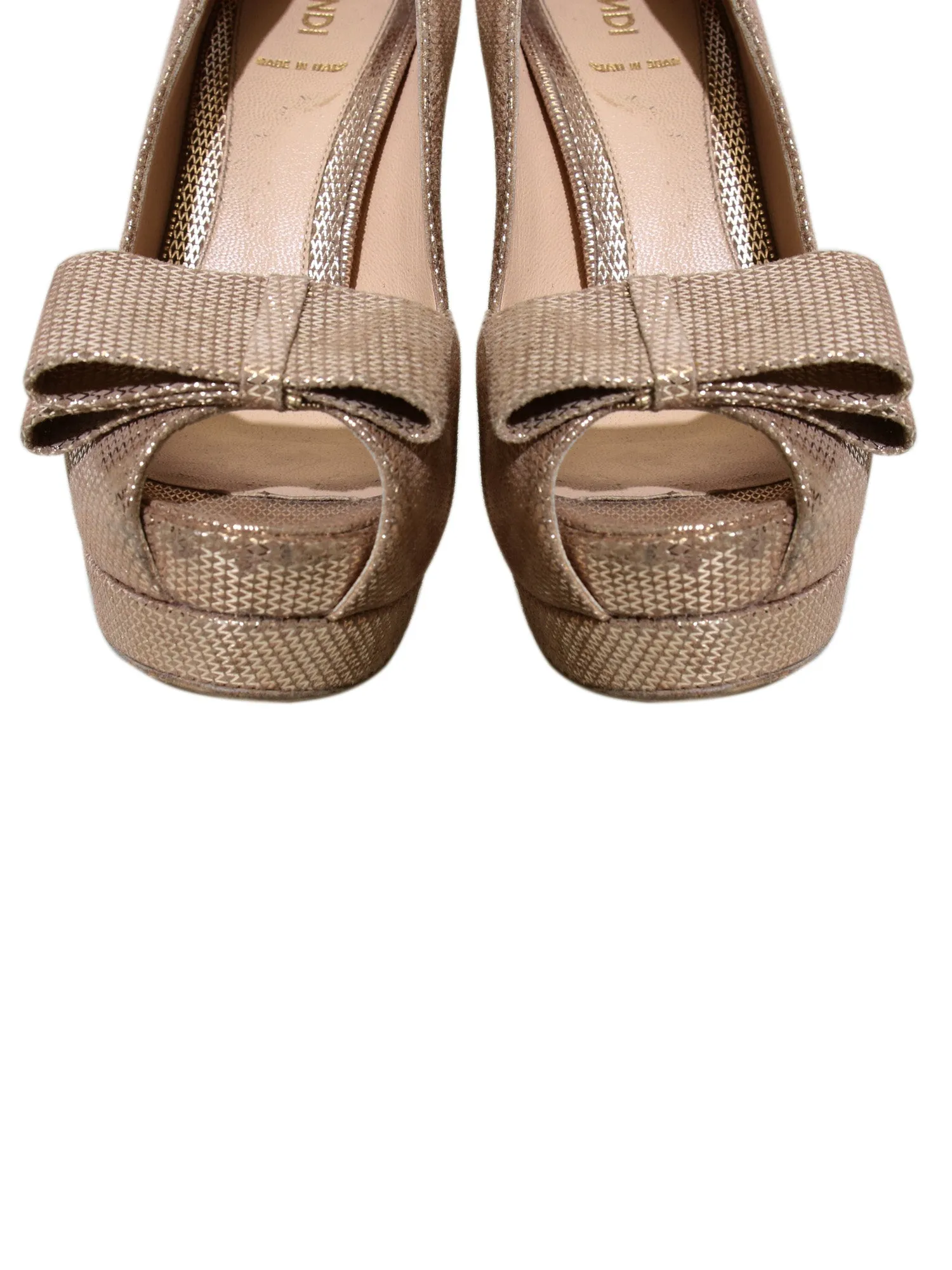 Metallic Platform Pumps