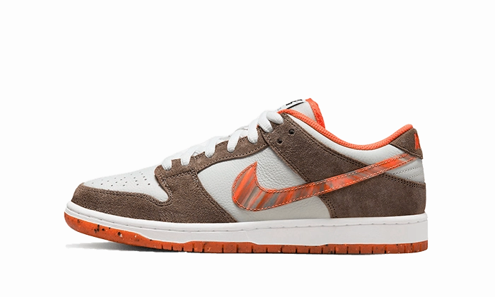 Durability Sleek Comfort Nike SB Dunk Low Crushed D.C.