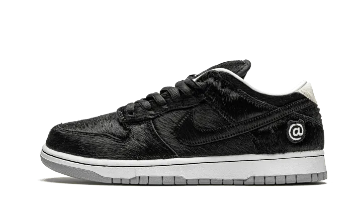 energy - returning technology shoes SB Dunk Low BE@RBRICK Medicom Toy