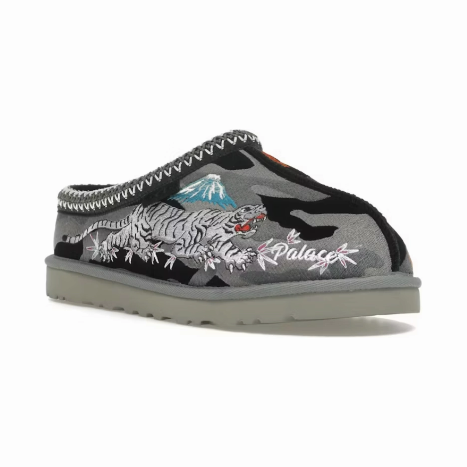 UGG Tasman Slipper Palace Black Camo Extra Height Fashion Line