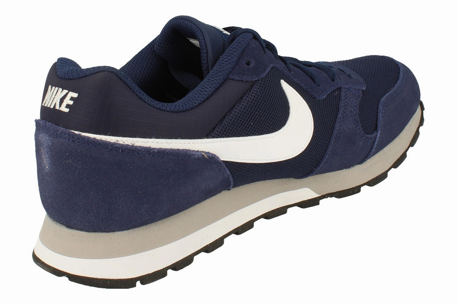 Enhanced Traction Nike Md Runner Mens Trainers 749794 410