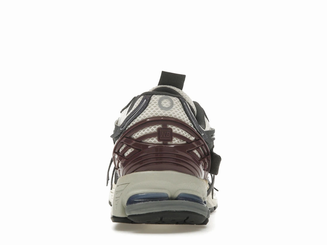 New Balance 1906A Inkwell Sea Salt Lockdown fit