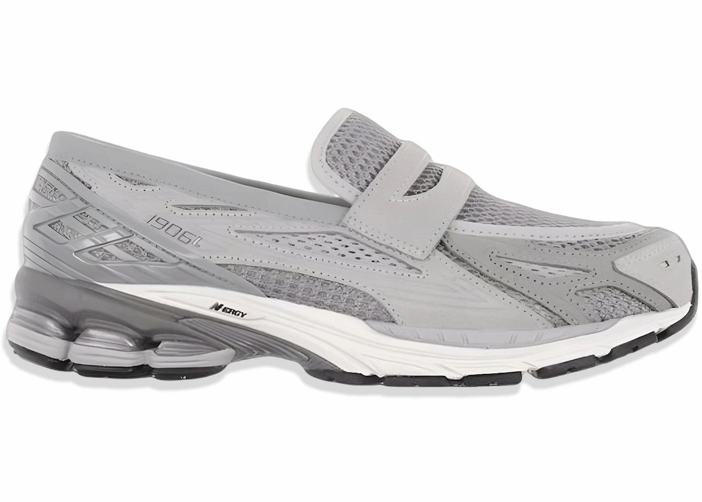 Sleek Silhouette New Balance 1906L Raincloud