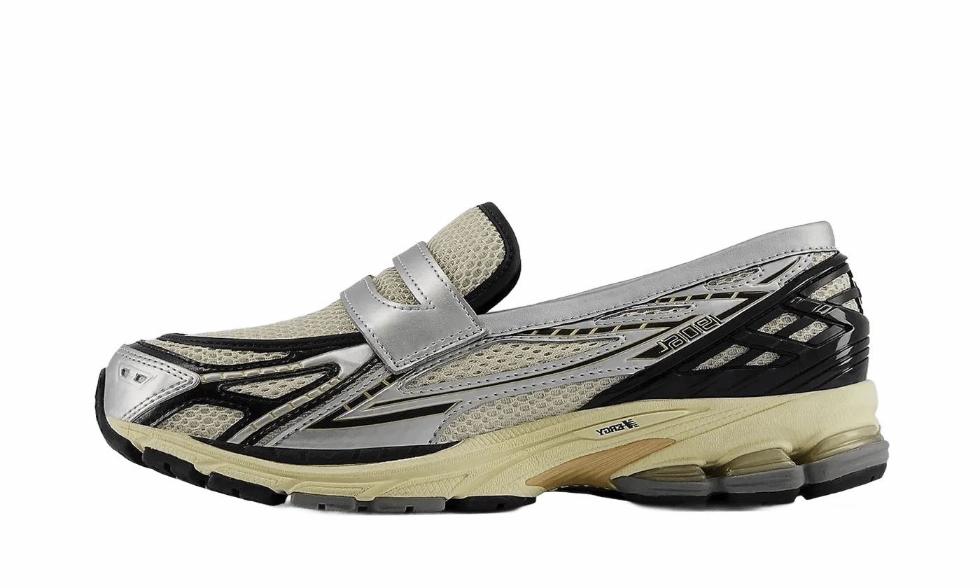 New Balance 1906L Silver Metallic Cream Fashion Style