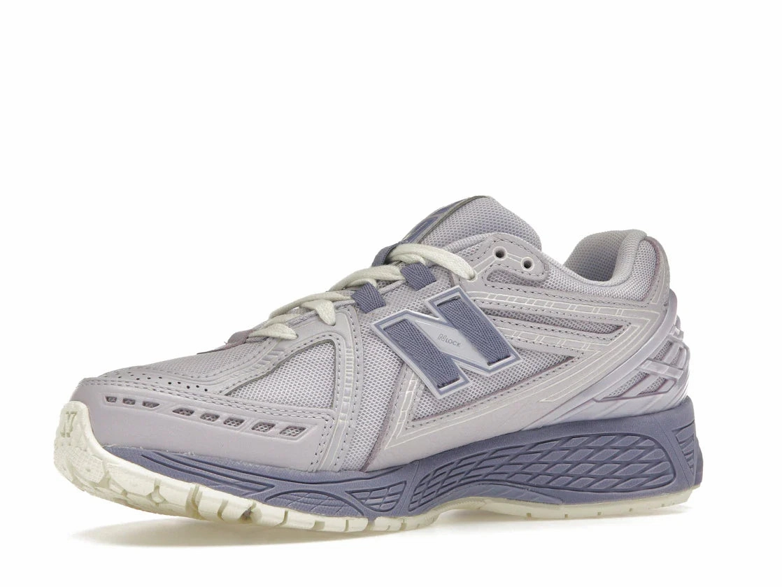 Fresh stability Dynamic silhouette New Balance 1906R Lilac Purple