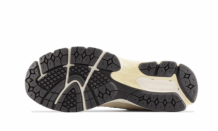 Adaptive Cushion Stack Vegan materials New Balance 2002R Calm Taupe