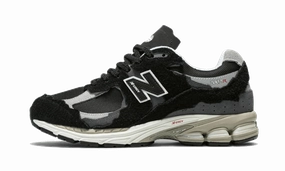 New Balance 2002R Protection Pack Black Ultimate Wear High Rebound Midsole
