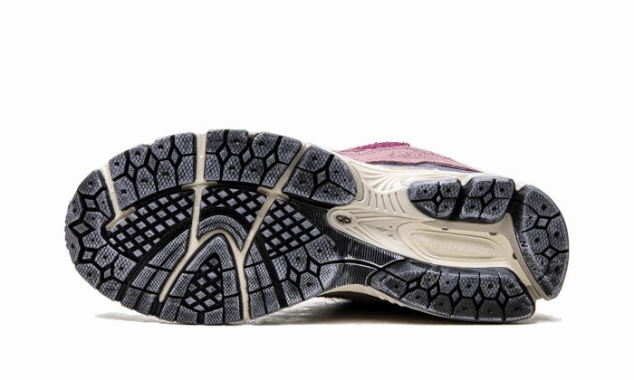 New Balance 2002R Protection Pack Pink Subtle Detail Style