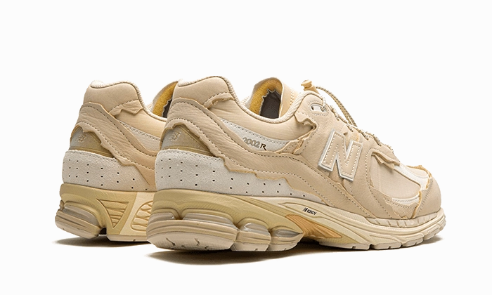 New Balance 2002R Protection Pack Sandstone Turtledove Sculpted Design Quick Feel