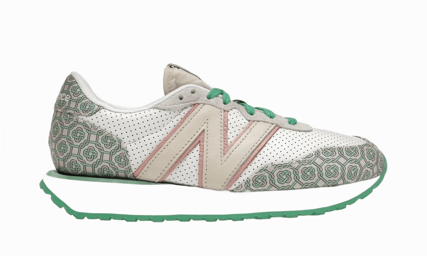 Tensile Heel Pull Tab Padded Tongue Construction New Balance 237 Casablanca