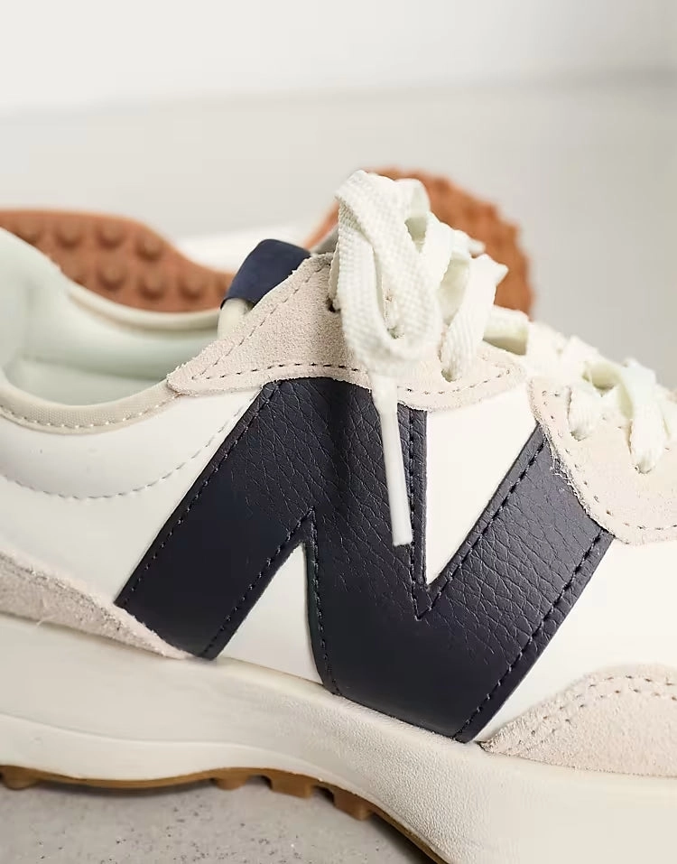 Stretchable Mesh New Balance 327 chaussures