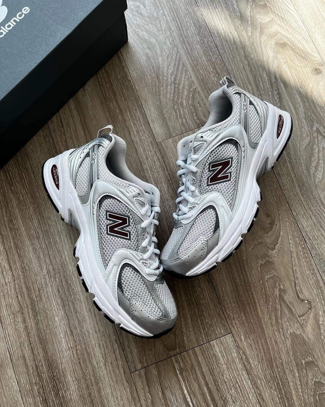 Weather Resistant Coating Resilient Pace New Balance 530 Metallic Burgundy??MR530GS