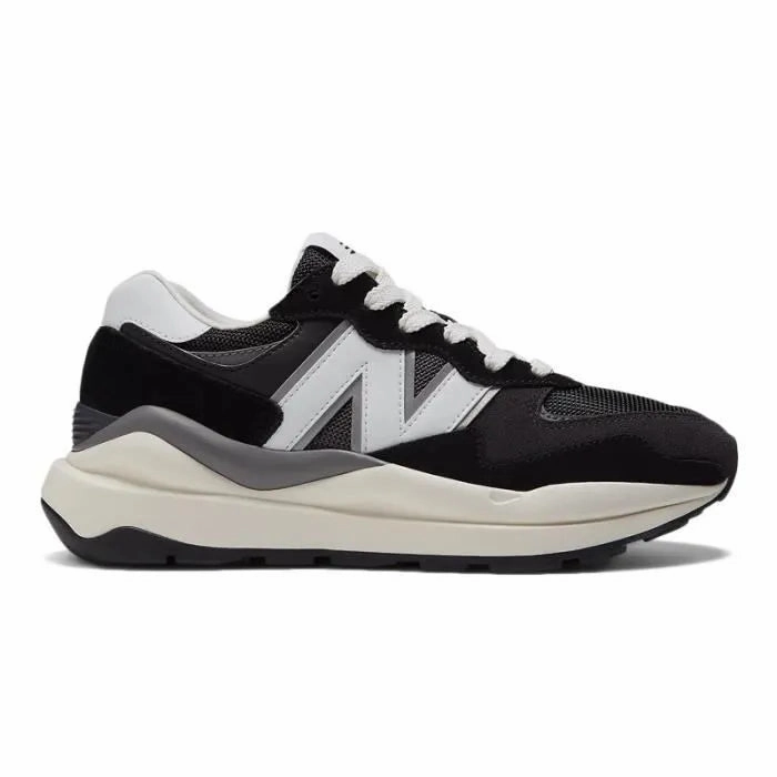 Eco Friendly New Balance 57/40 - Noir Blanc Beige