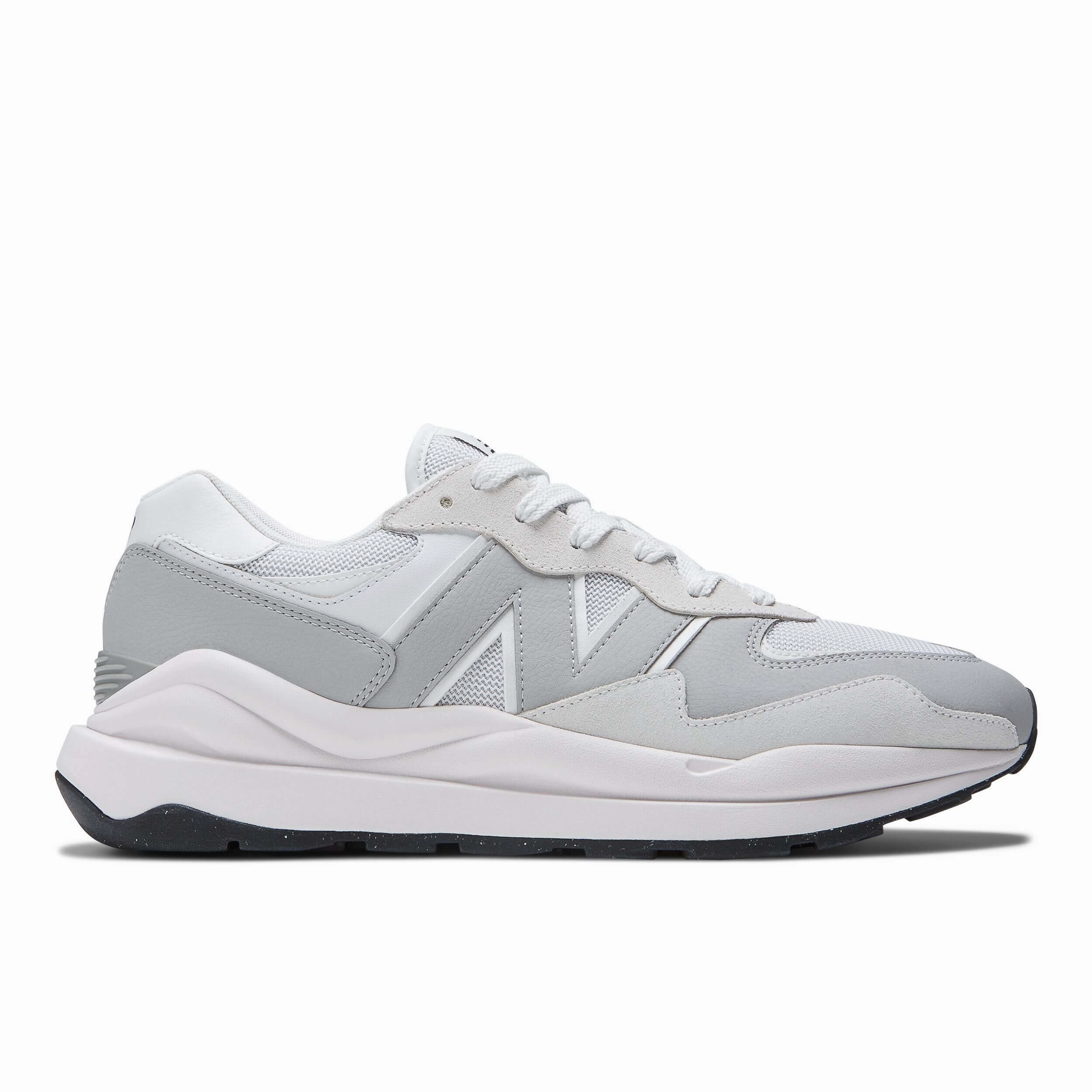 New Balance 57/40 Mens ??Light Grey/White Comfy Step Retro Style