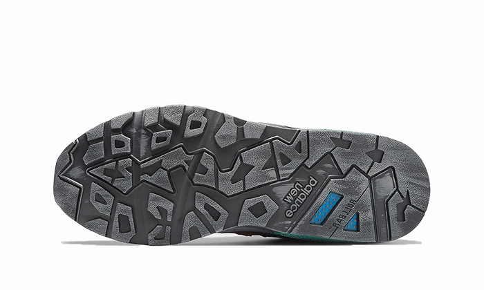 New Balance 580 Beef and Broccoli Padded Collar Padding Layered sole