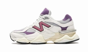Comfort Straps Ventilation Technology New Balance 9060 Magenta