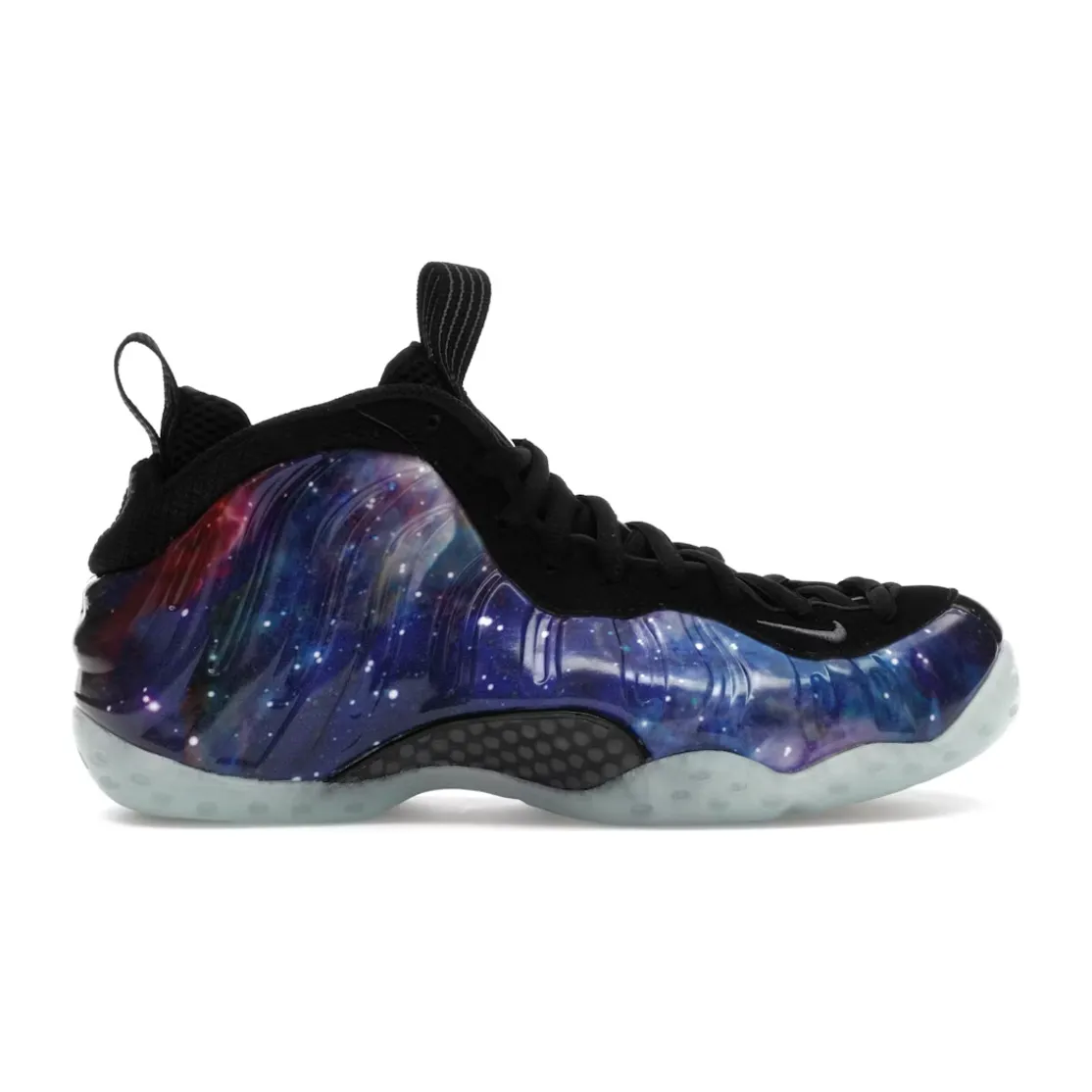 Spring - running Nike Air Foamposite One Galaxy (2025)