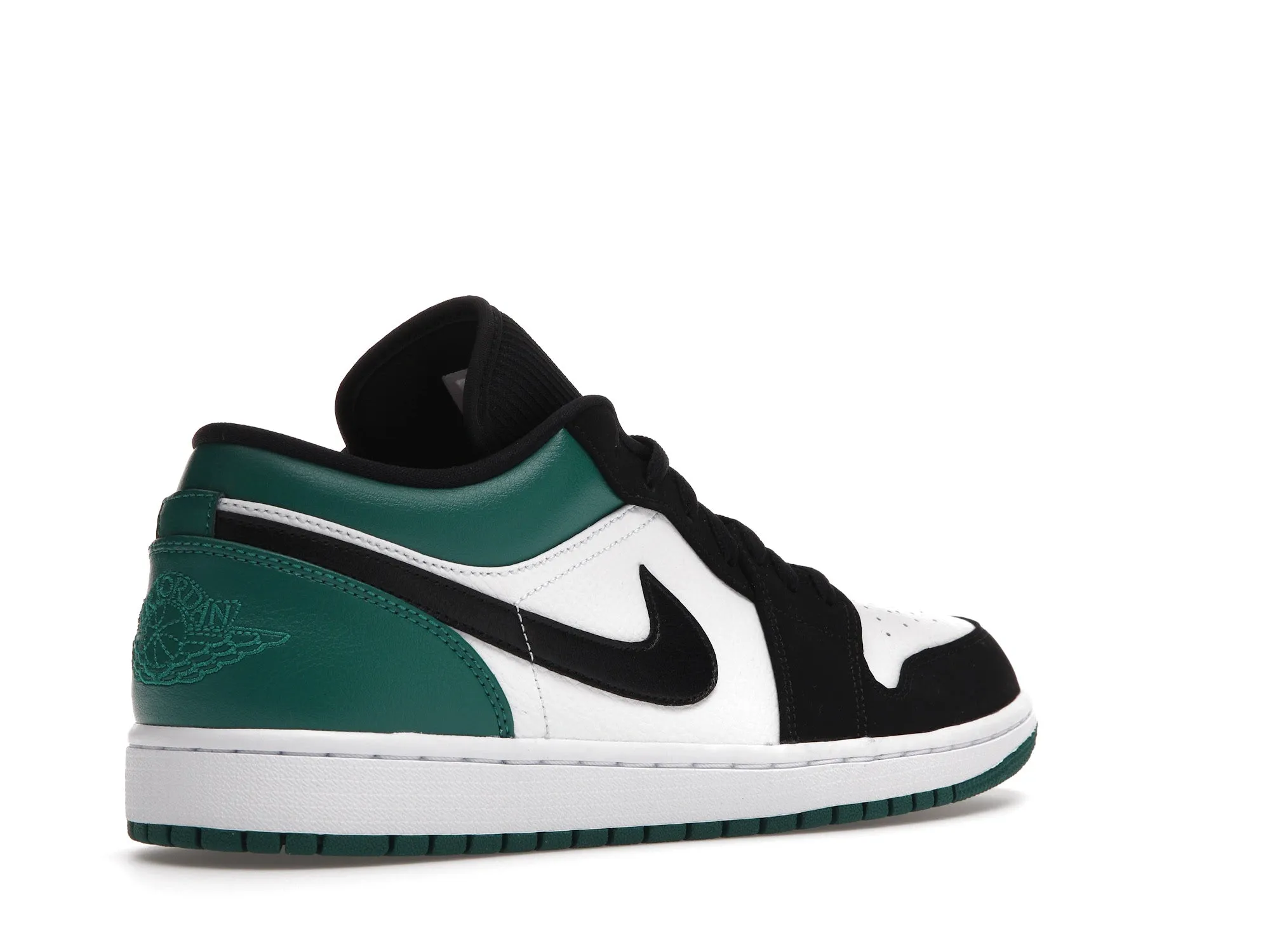 Step Boost Cool Fit Nike Air Jordan 1 Low 'Mystic Green'