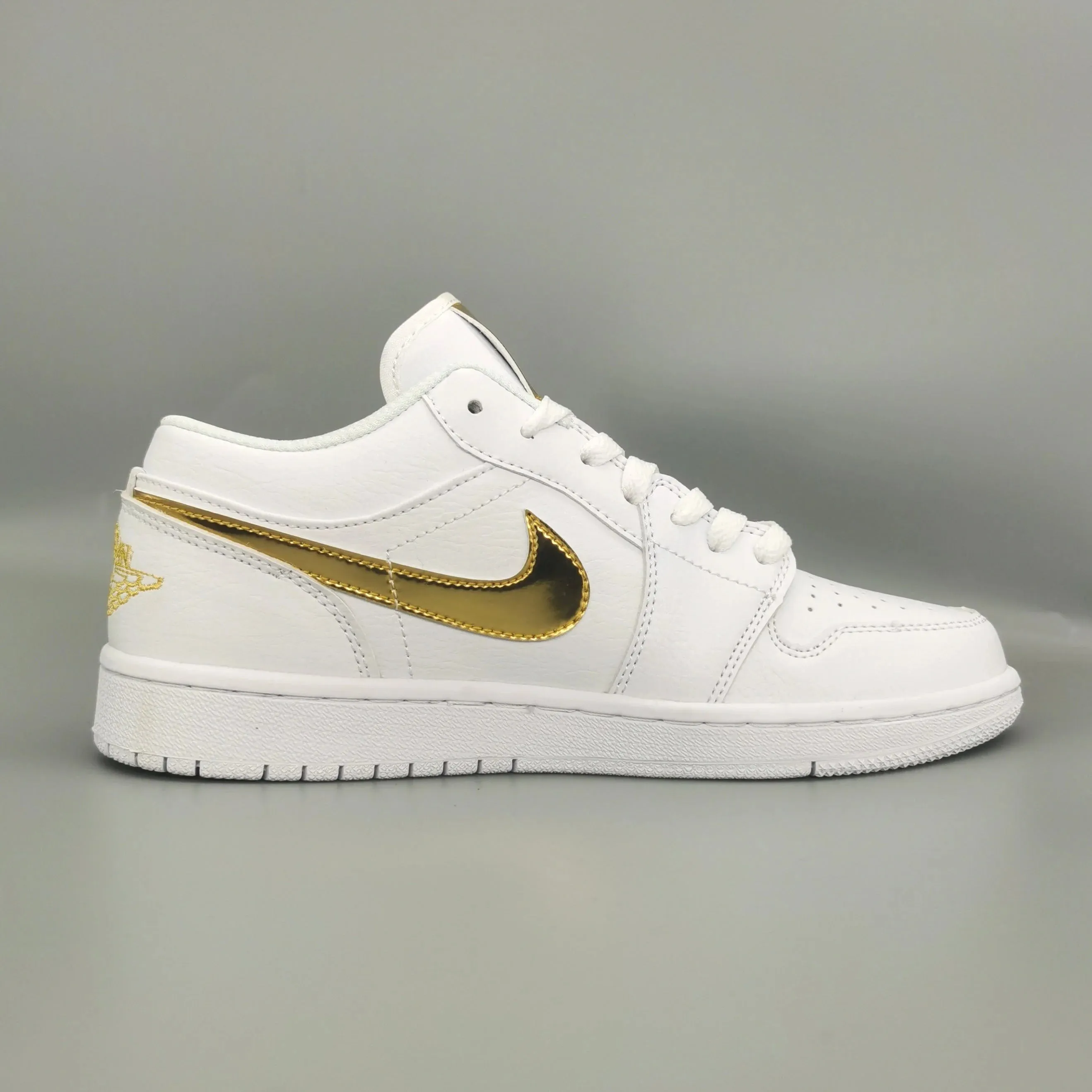 Nike Air Jordan 1 Low SE White/White/Metallic Gold Secure Lace Loops Rollbar Torsion Control