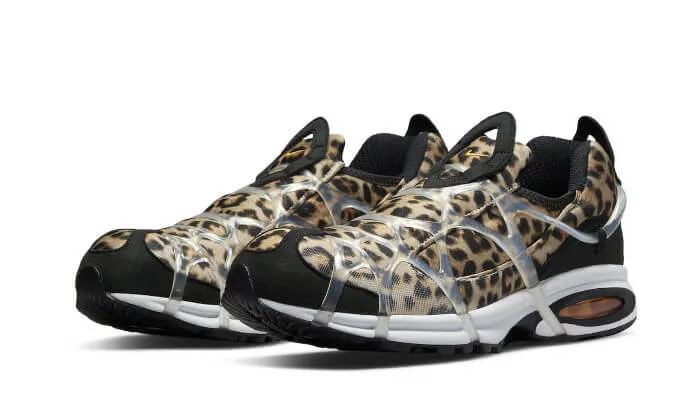 Comfortable Front comfort features Nike Air Kukini SE Leopard