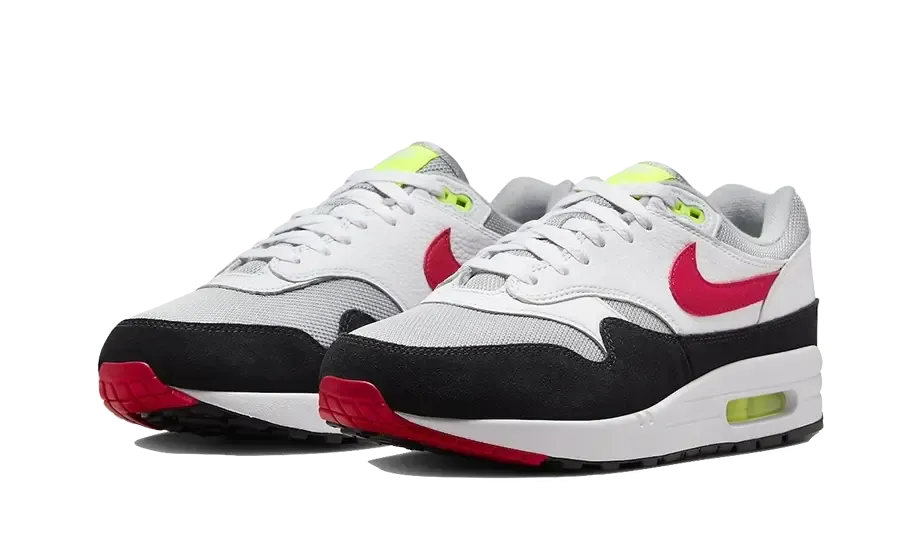 Nike Air Max 1 Volt Chilli Urban Trek
