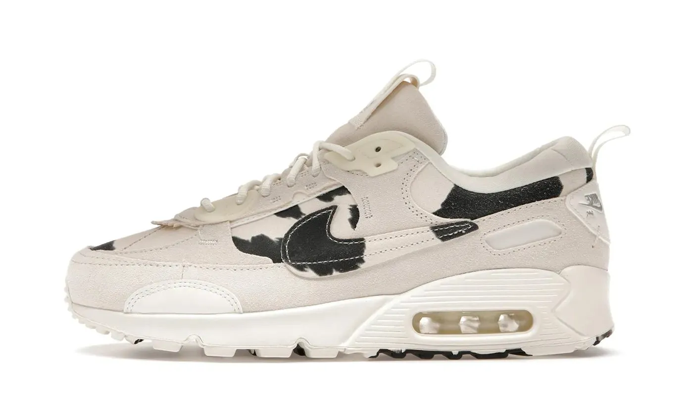 Maximum arch Nike Air Max 90 Futura Cow Print