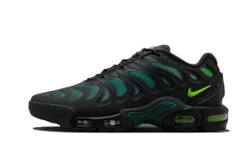 Nike Air Max Plus Drift Black Volt Heel cradle Casual grip