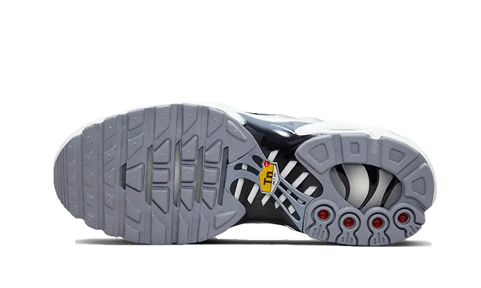 Nike Air Max Plus Sail Grey Temperature Regulating Fabrics