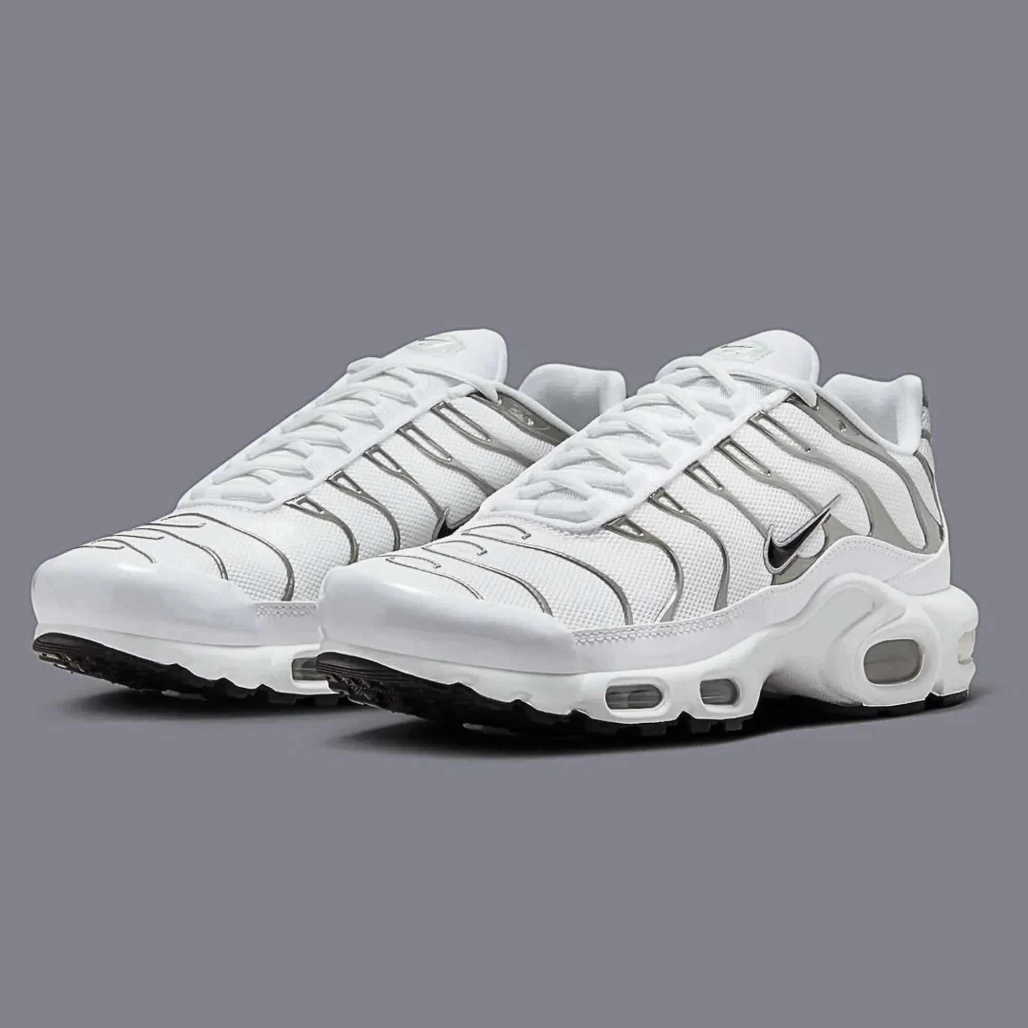 Nike Air Max Plus  White Chrome  Flex Groove System All-Purpose Use
