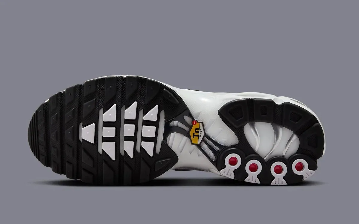 Nike Air Max Plus  White Chrome  Stable Support Comfortable Wear