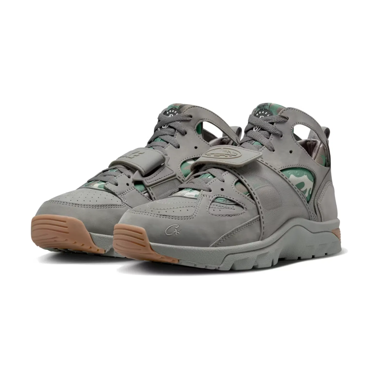 pronation - control shoes running on a wooden track shoes Nike Air Trainer Huarache Corteiz Gully Grey