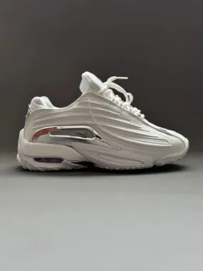 Asymmetric Lacing Designs Nike Drake Nocta x Nike Hot Step 2