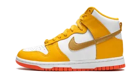 Nike Dunk High University Gold Outdoor Fit