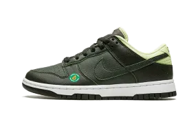 Comfortable Walk Daily Gear Nike Dunk Low Avocado