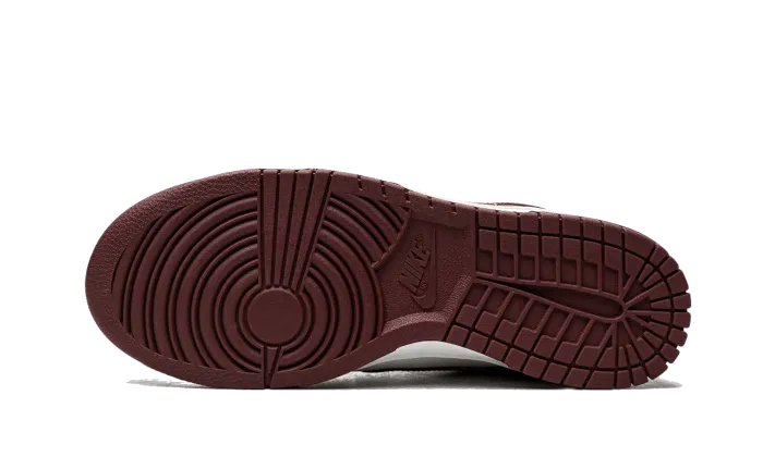 Nike Dunk Low Bordeaux Grip Flow