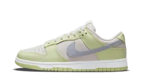 Nike Dunk Low Lime Ice Moisture Wicking Inner Layer Plush Sole