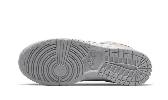 Reflective Detailing All Day Comfort Design Nike Dunk Low Next Nature White Light Orewood Brown