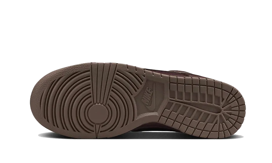 Nike Dunk Low Premium Burgundy Crush Abrasion Protection Reliable Grip