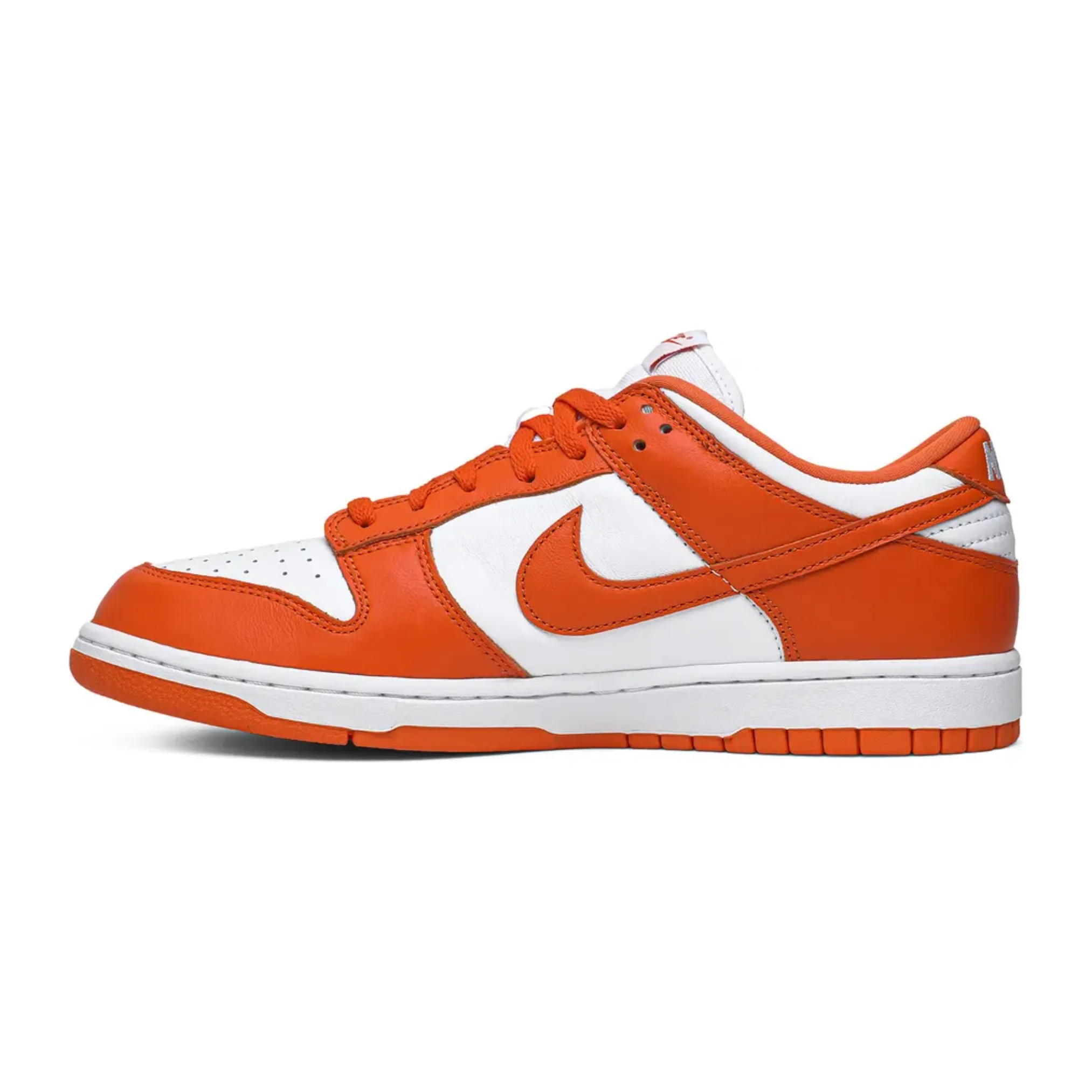 running in high - altitude areas running in a chairlift area shoes Nike Dunk Low SP Syracuse (2020/2022)