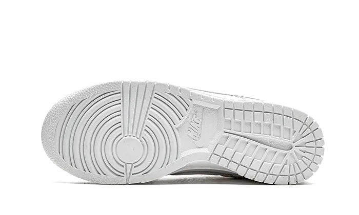 All Day Comfort Padding Nike Dunk Low Triple White (2021)