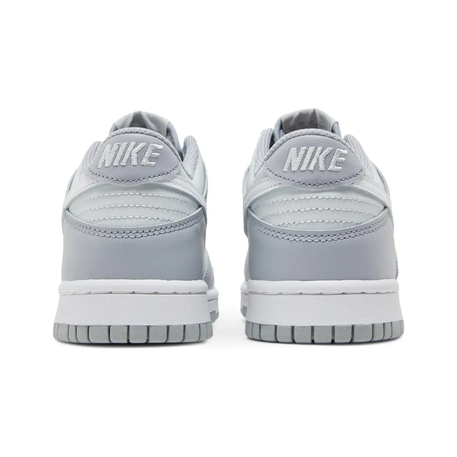 Nike Dunk Low Two-Toned (GS) Pilates shoes Flexibility Boost