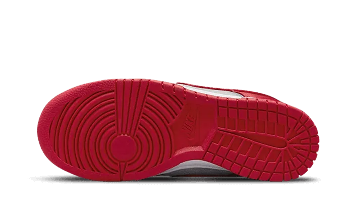 loose - fit shoes Walking Friendly Dunk Low UNLV Satin