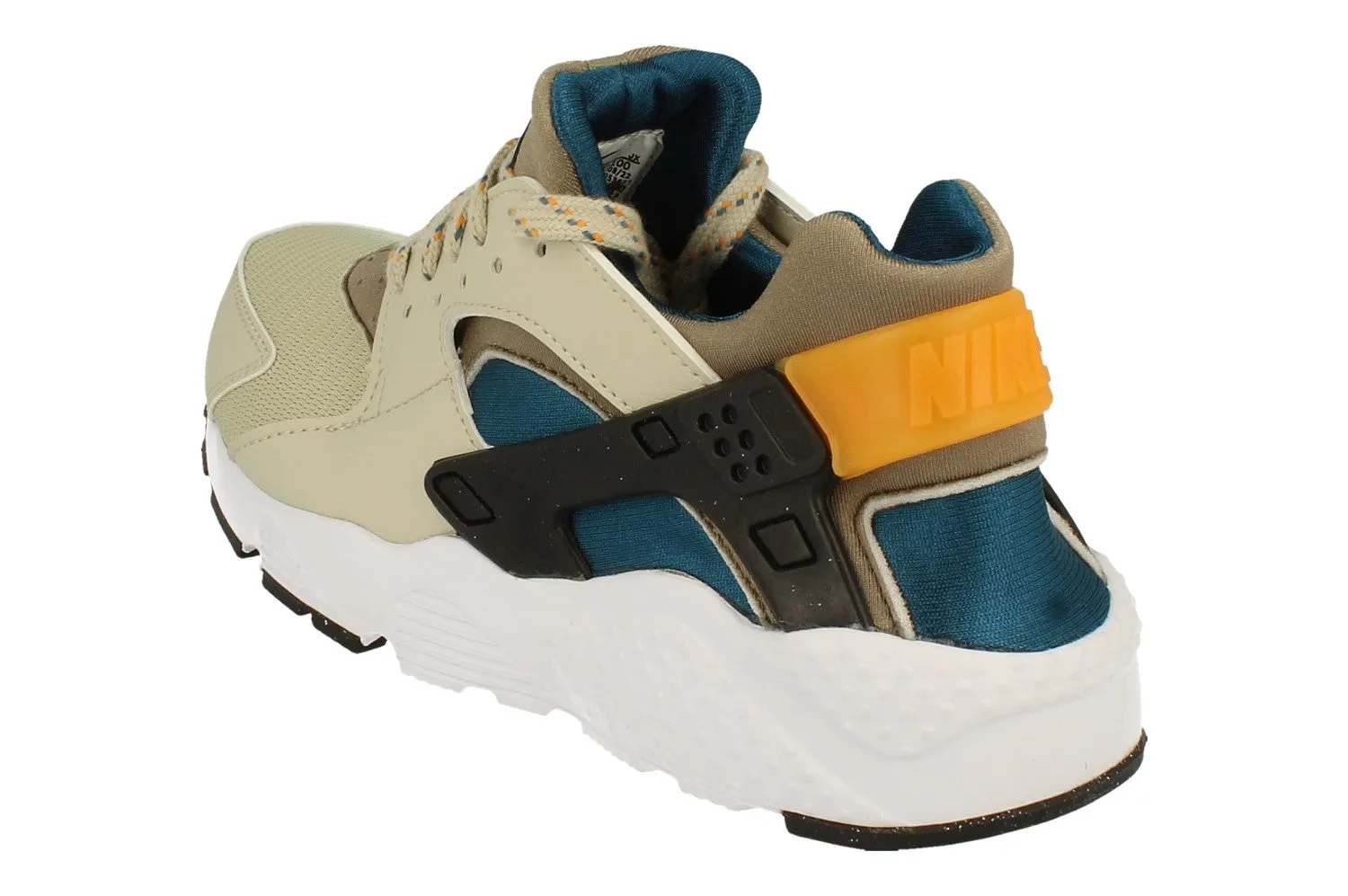 Nike Huarache Run GS Trainers DV7139 100 running in a spinning studio shoes