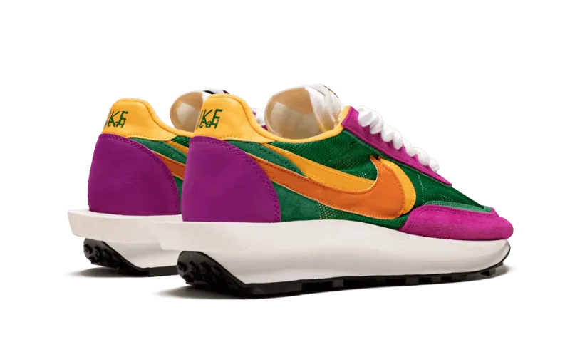 Secure Grip Easy   To   Clean Nike LD Waffle Sacai Pine Green Del Sol