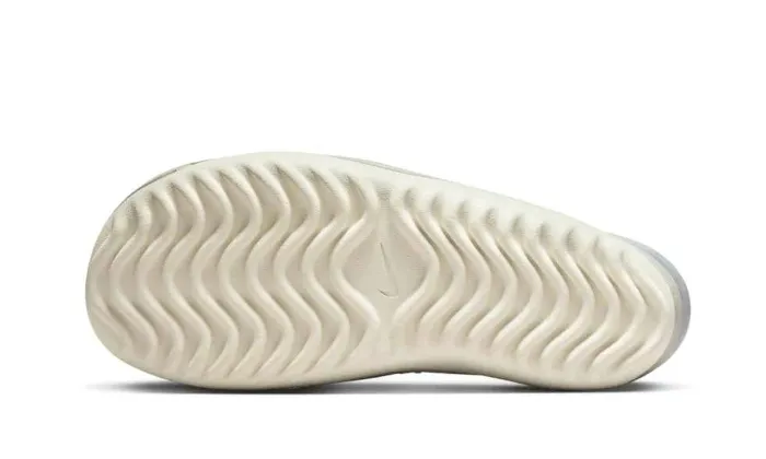 Minimalist Footwear Design Nike Offline 3.0 Phantom