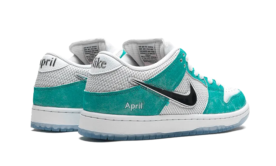 Everyday Appeal Nike SB Dunk Low April Skateboards