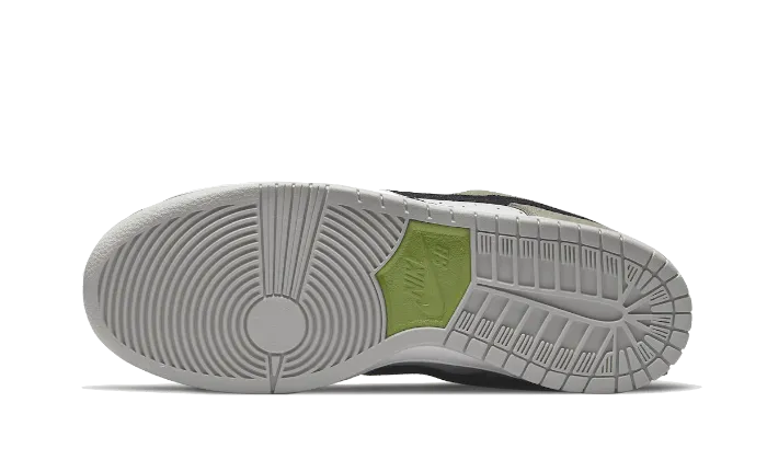 Nike SB Dunk Low Chlorophyll SecureFit